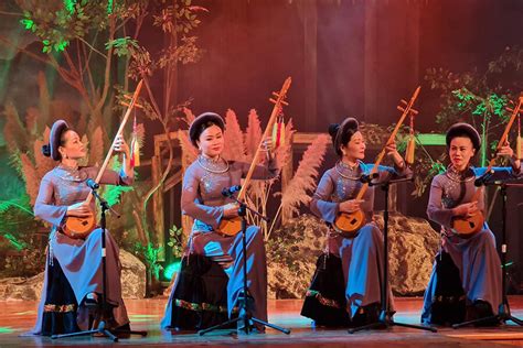 Harmony of Stars Concert: A Celebration of Vietnamese Music and Culture Featuring the Enchanting Ho Ngoc Ha!