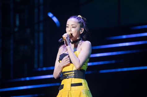 Il concerto Neon Dreamscape di Namie Amuro: Un addio emozionante all'imperatrice della J-Pop!